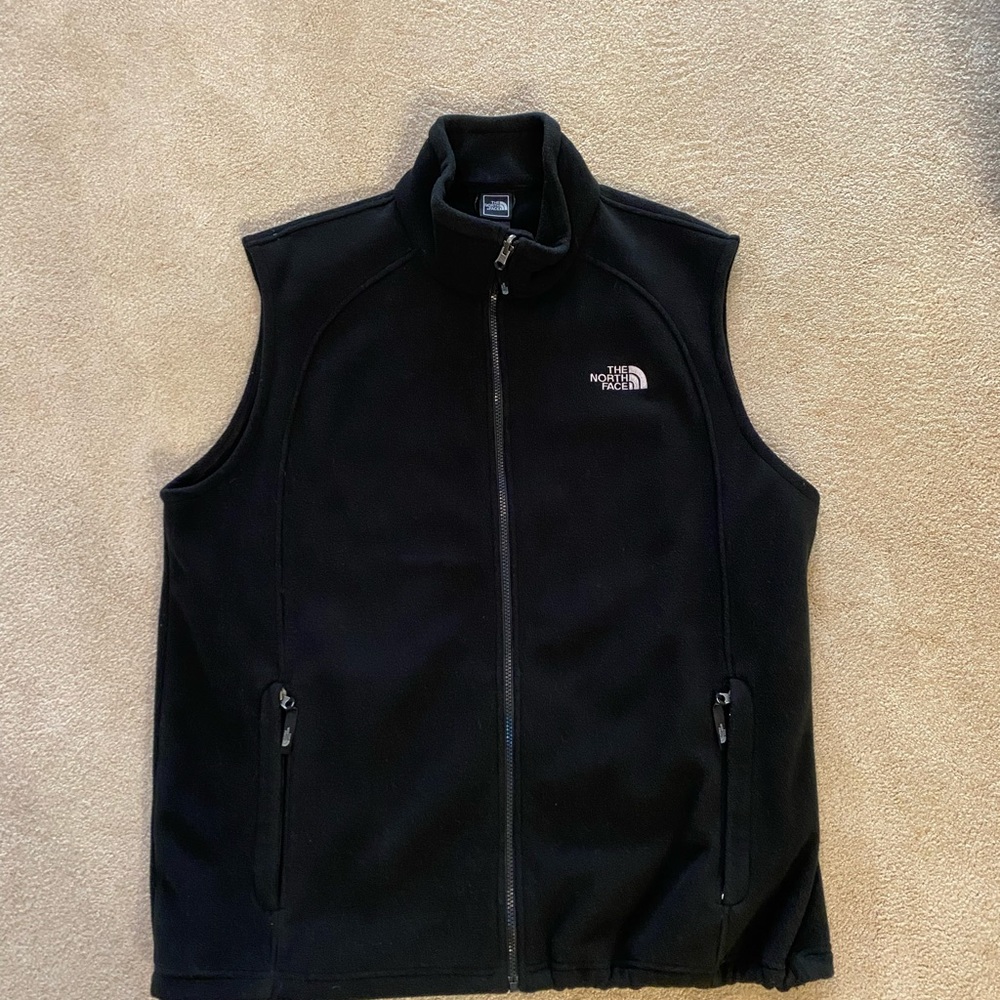 Men’s North face fleece vest